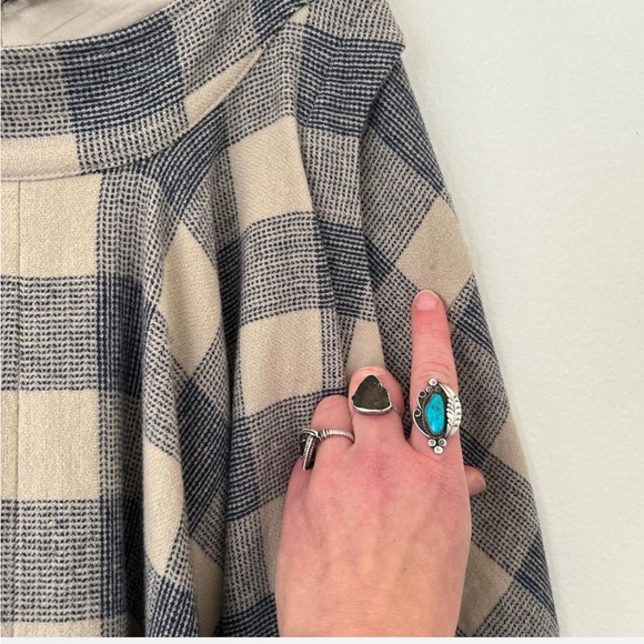 Asymmetrical Pendleton plaid Midi Skirt in Beige and Gray - Picture 3 of 5